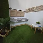 Strelitzia House Appartement