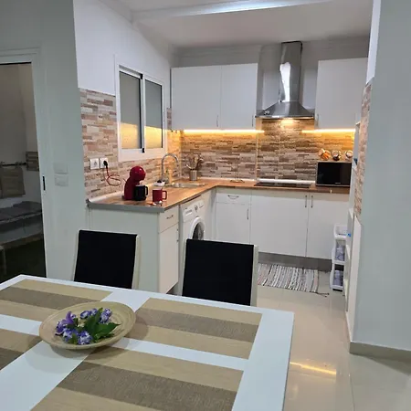Strelitzia House Daire *