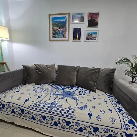 Apartment Strelitzia House